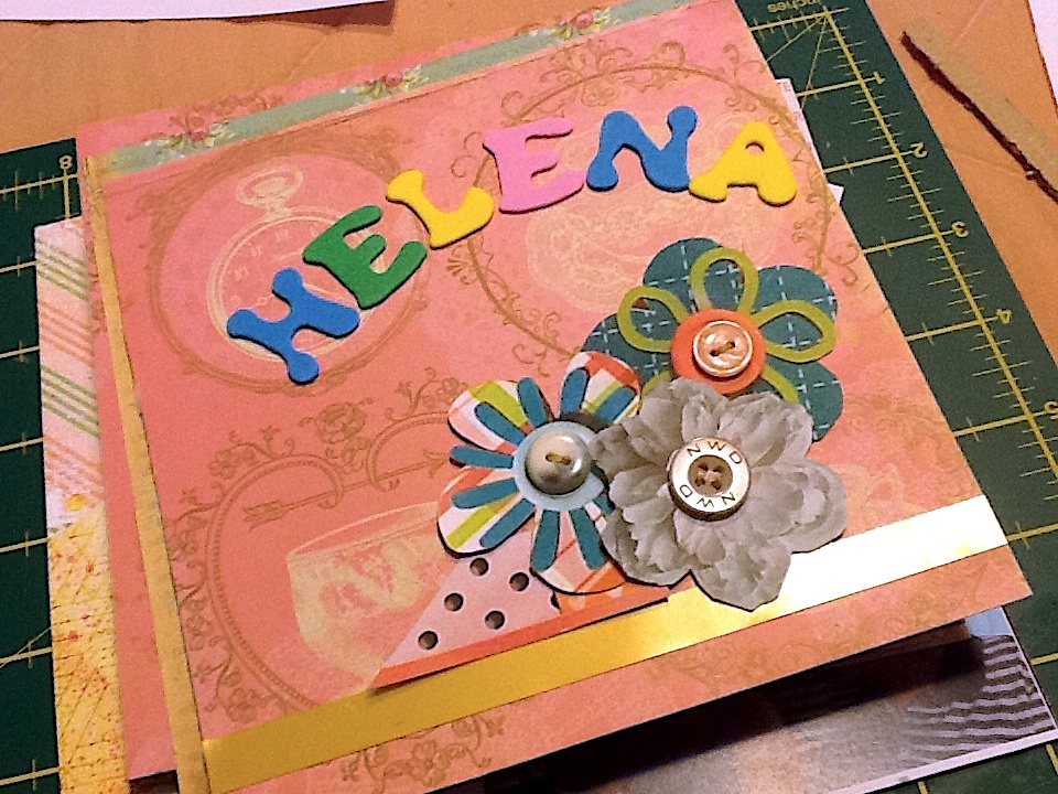 Mini álbum scrapbooking, recuerdo de aniversario