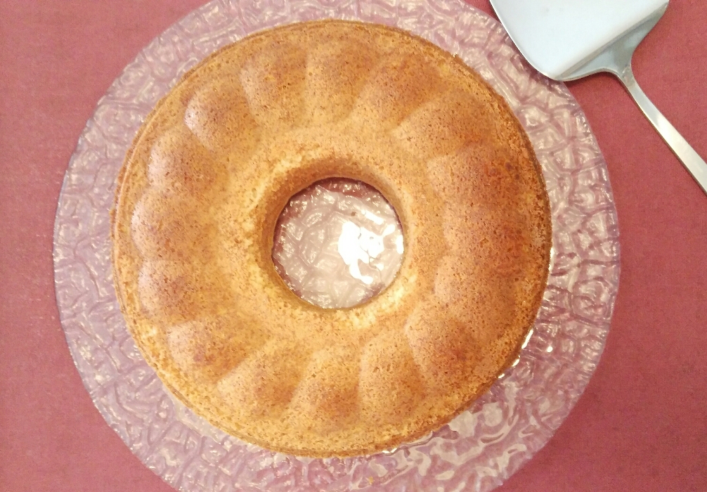 Bizcocho de chocolate blanco