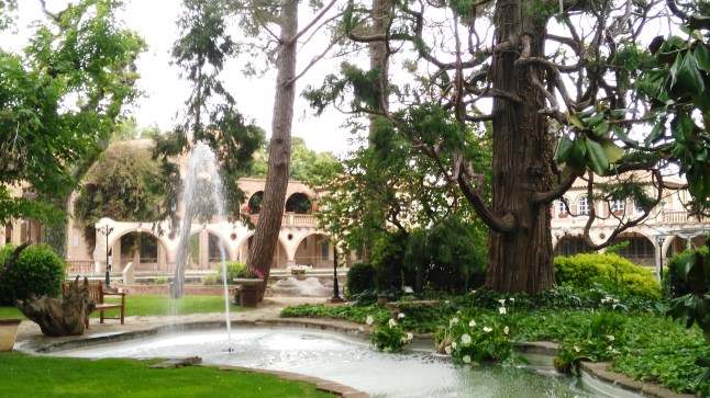 jardines del hotel termes montbrió