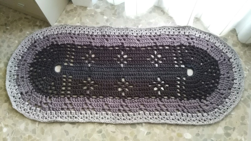 Alfombra de trapillo ovalada: paso a paso y consejos para&nbsp;confeccionarla