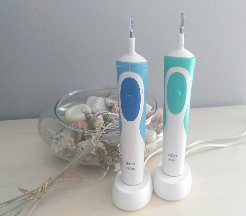 Porqué usar cepillos eléctricos para la higiene&nbsp;dental