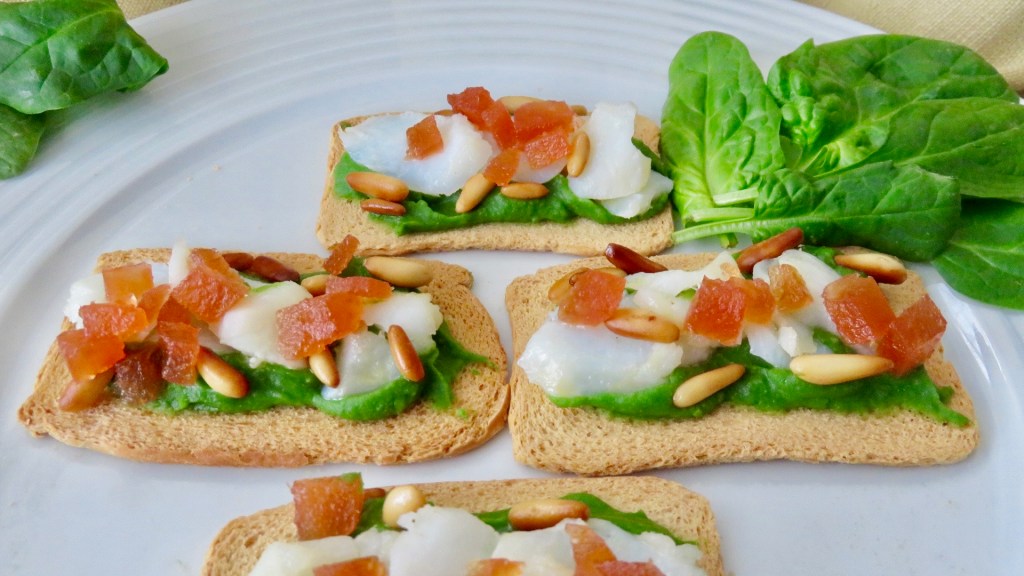 Aperitivo de Humus de espinacas con&nbsp;bacalao