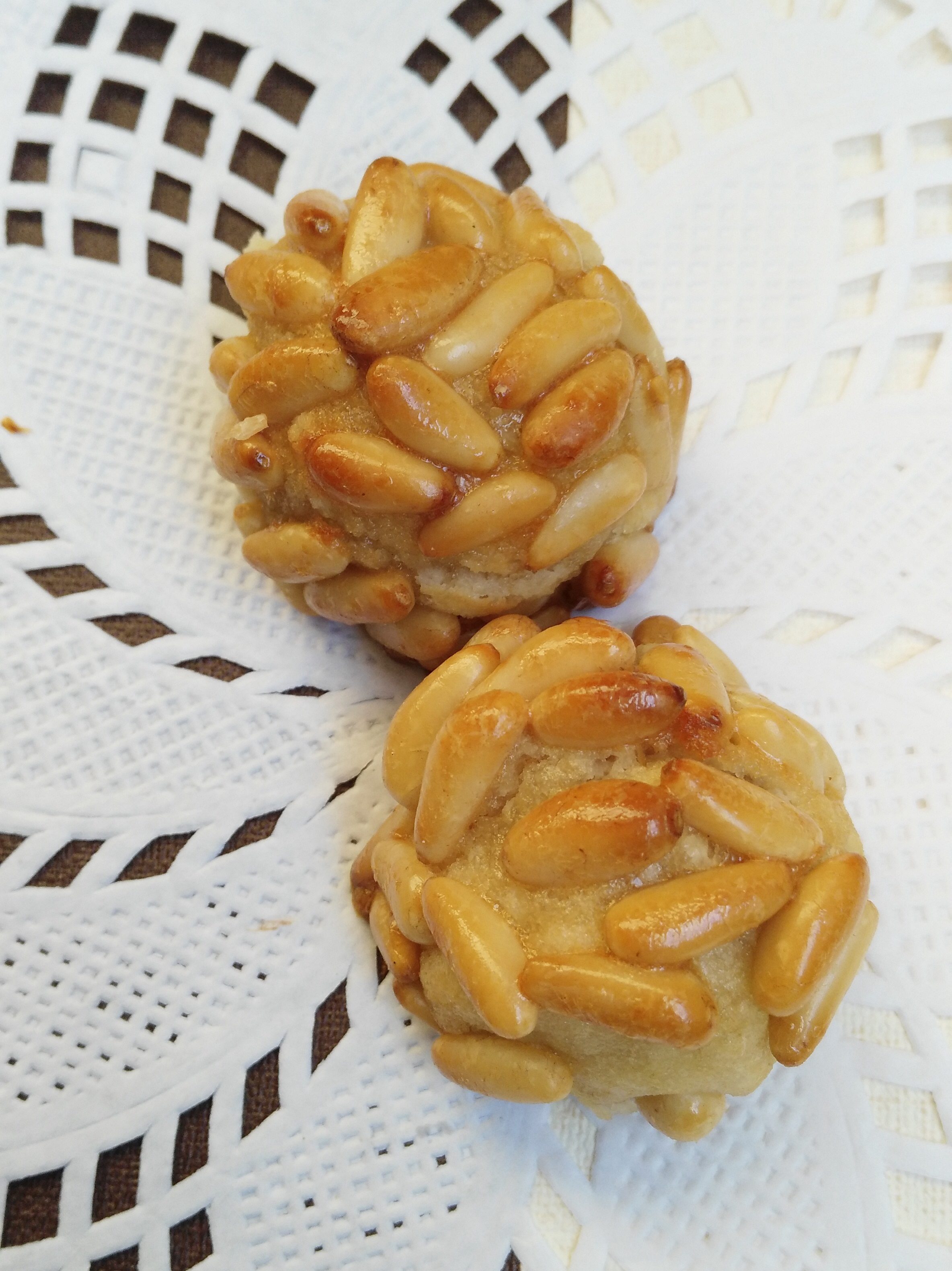 panellets de piñones